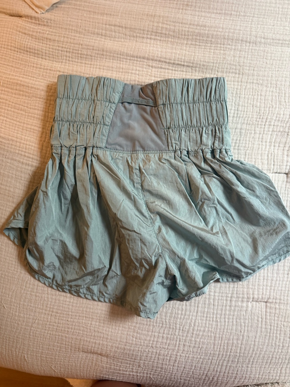 Free People The Way Home Shorts
Great condition - XS
ONLY Light blue available - Picture 2 of 3